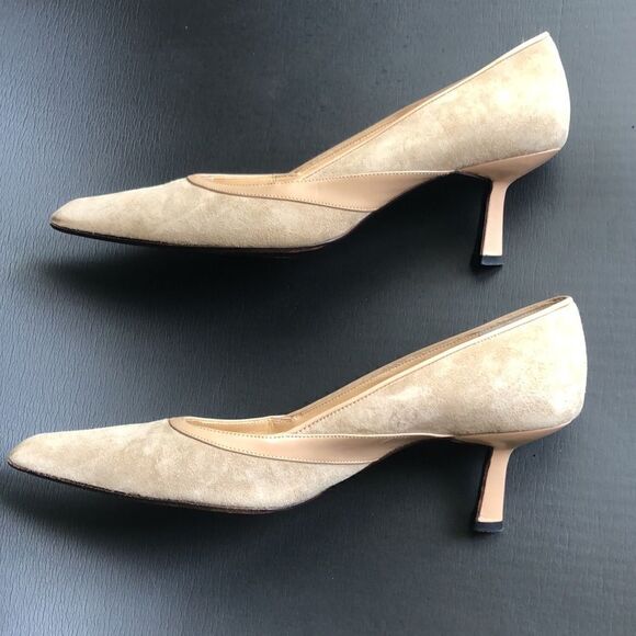 Richard Tyler Shoes - Richard Tyler Designed Vintage Y2K Suede Kitten heeled Pumps
